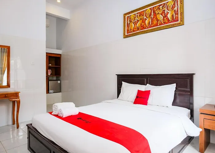 Guest house Reddoorz @ 3*
